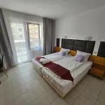 Mirage Family Ξενοδοχείο *